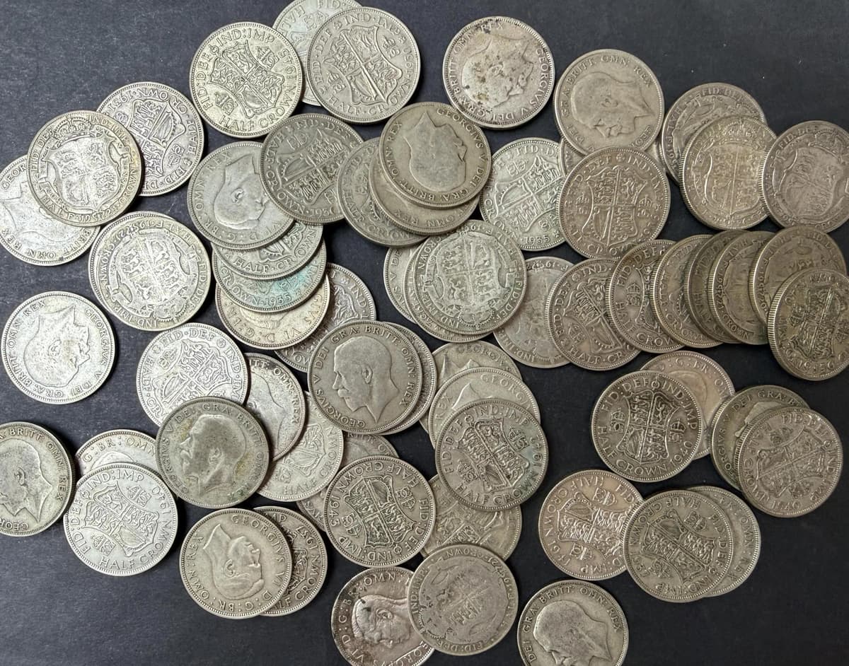 Collection 887g UK Pre 1947 Silver Half Crowns 64 Coins 1920 1946 Circulated